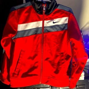 Nike boys jacket size 4